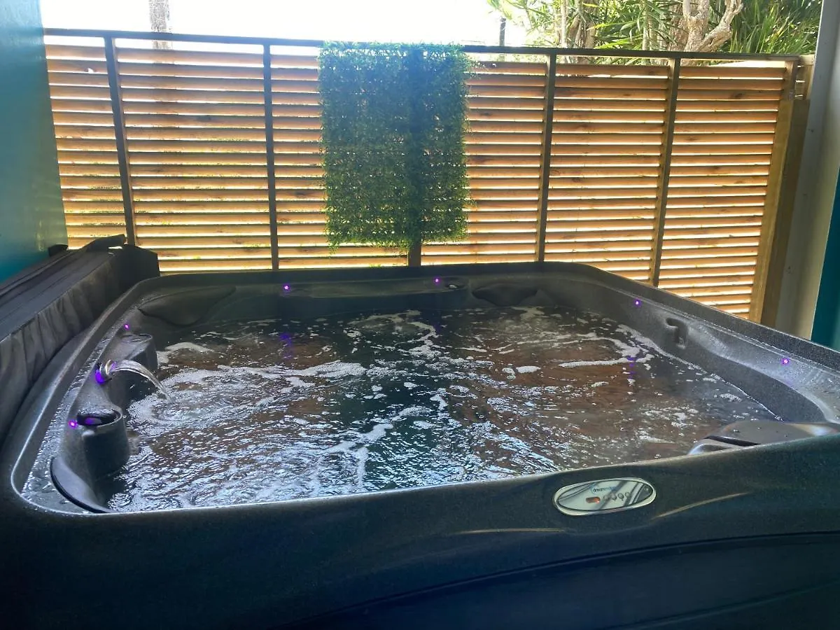 Ti Repos Martinique - Maison Avec Spa Schoelcher 0*,  Martinique