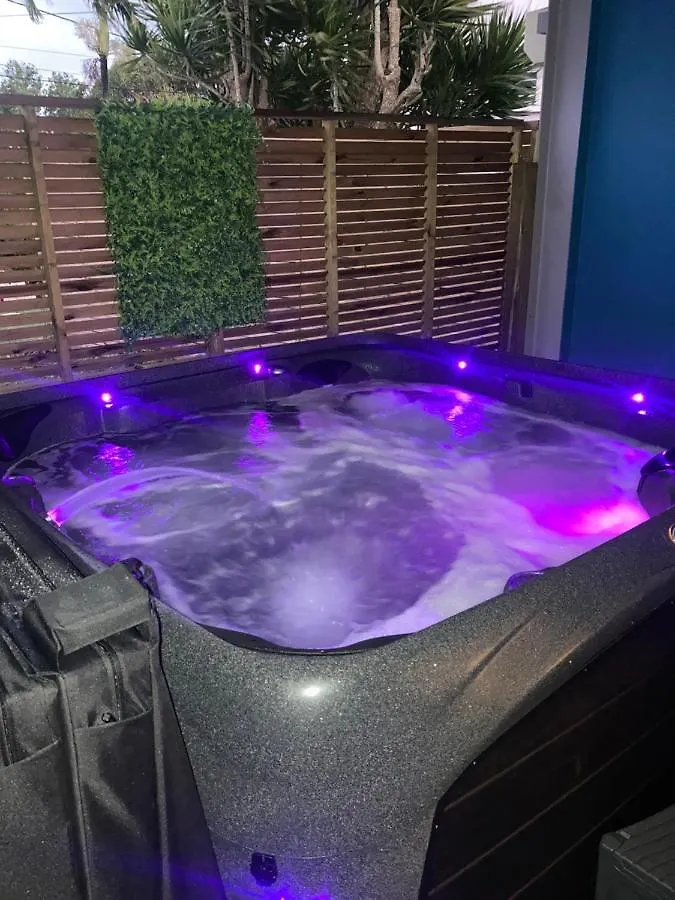 Ti Repos Martinique - Maison Avec Spa Schoelcher 0*,